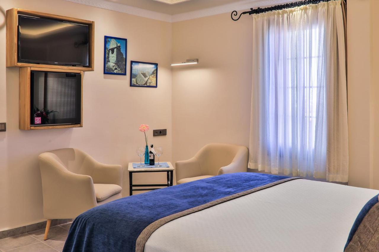 Hadrian Hotel Kas Exterior photo