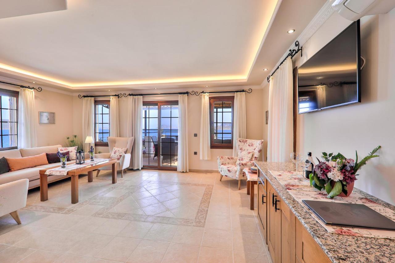 Hadrian Hotel Kas Exterior photo