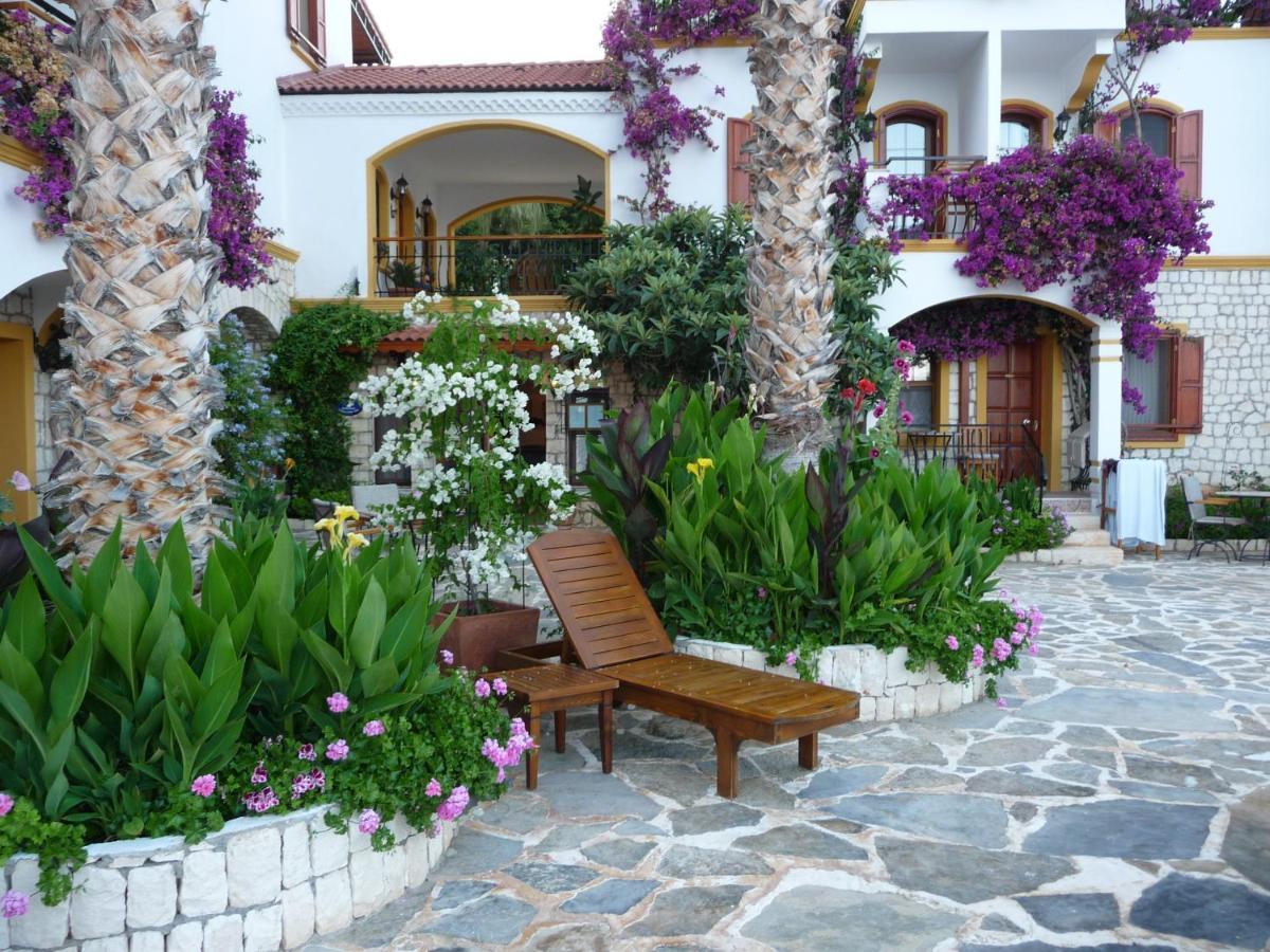 Hadrian Hotel Kas Exterior photo